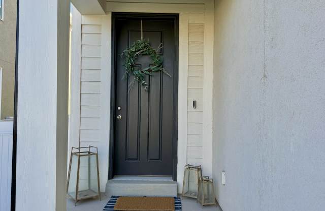 4172 East Tivon Lane Gallery 2