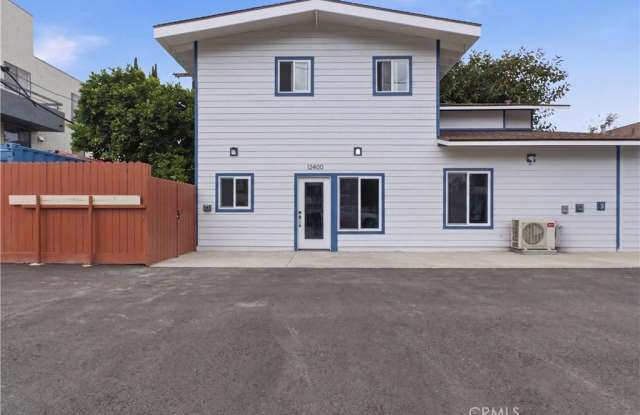12400 Cumpston Street photos photos