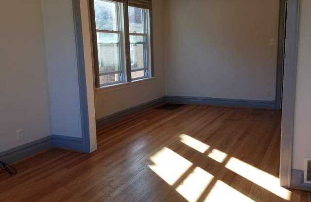 5030 North Nagle Avenue - 5030 North Nagle Avenue, Chicago, IL 60630 5030 North Nagle Avenue - 5030 North Nagle Avenue, Chicago, IL 60630