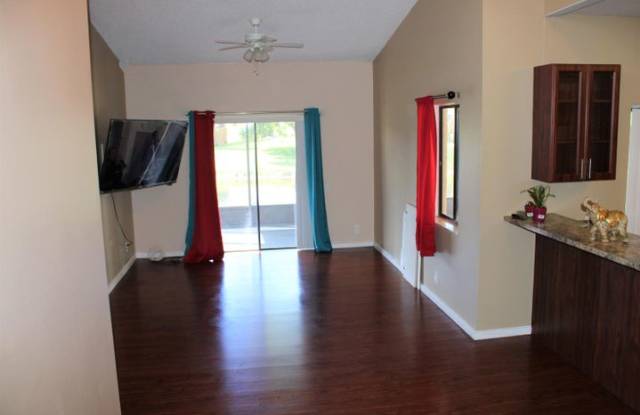 9673 63rd Trail S Gallery 3