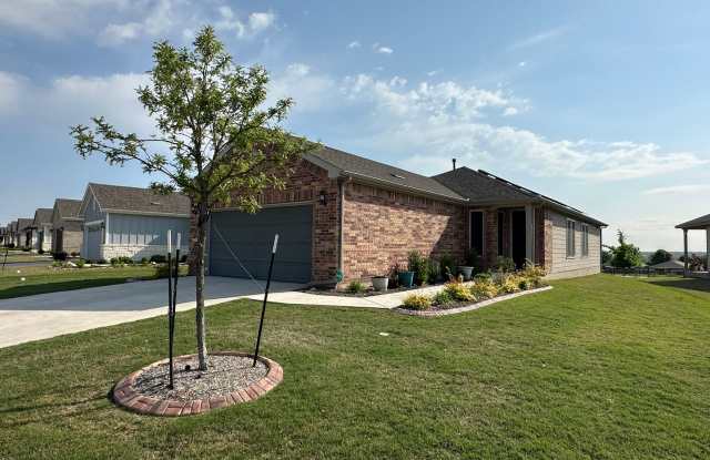 Spacious Well Maintained Single Story 2 Bedroom plus 1 Den, 2 Bathrooms Home for Rent in desired 55+ Sun City Community Gallery 3