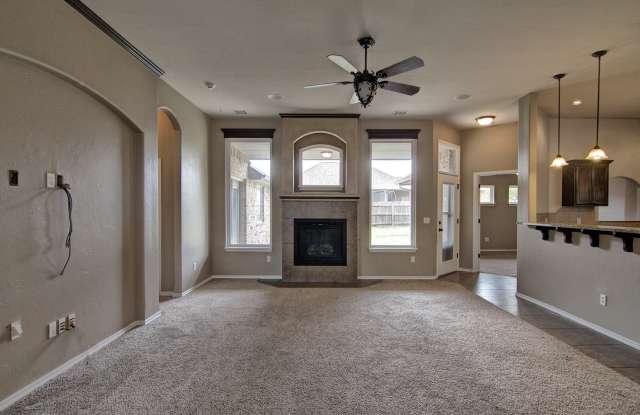 A contemporary 3 Bedrooms + study + formal dinning Jeff Click custom home in Edmond schools! - 16005 Petaluma Place, Oklahoma City, OK 73013
