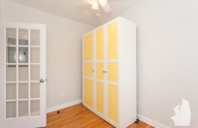 1636 W Grace Gallery 4