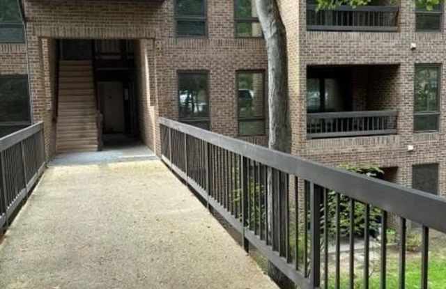 23309 SUGAR MAPLE Court Gallery 1