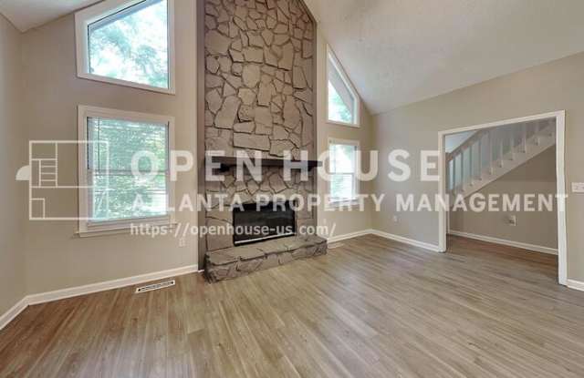 4125 Inola Trail Northeast Gallery 3