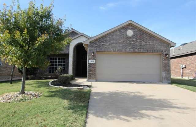 11813 Sundog Way - 11813 Sundog Way, Fort Worth, TX 76244