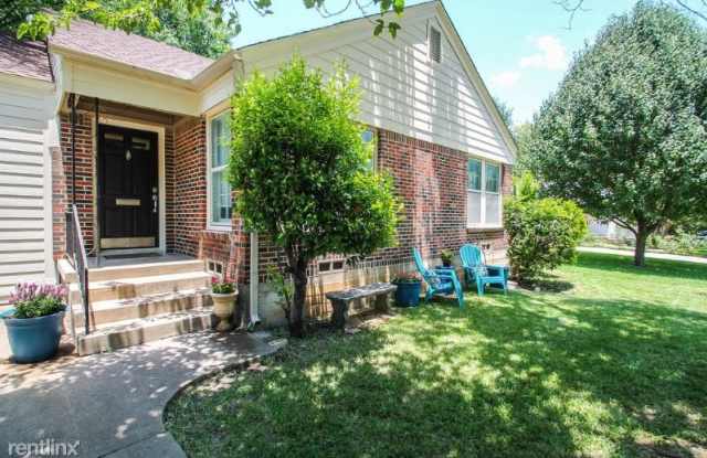 4216 Donnelly Ave - 4216 Donnelly Avenue, Fort Worth, TX 76107