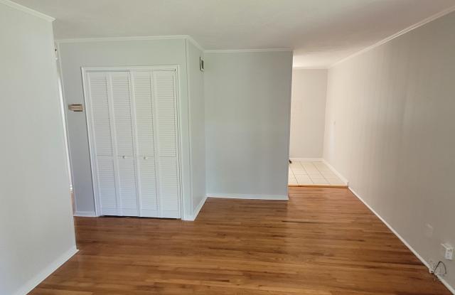 1805 Villa Dr Gallery 3
