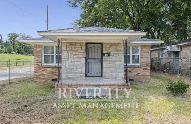 1646 Harmen Street photos photos