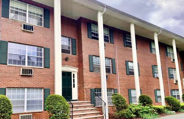 2 Viking Court - 2 Viking Court, Arlington, MA 02474