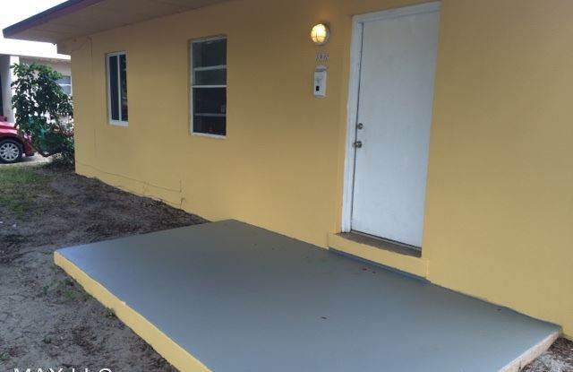 1448 NW 3 CT Gallery 2