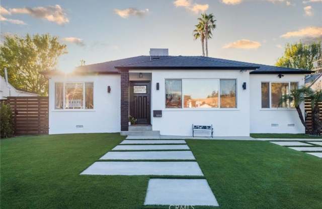 5519 Simpson Avenue photos photos