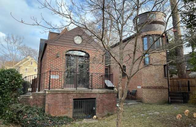 8904 GRANT Street photos photos