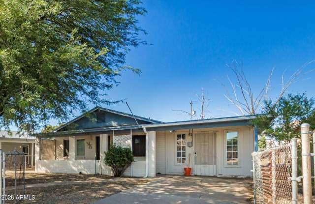 516 W 9TH Street - 516 West 9th Street, Casa Grande, AZ 85122