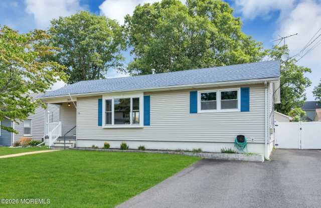 785 Garfield Avenue photos photos