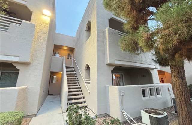 1909 DESERT FALLS Court photos photos