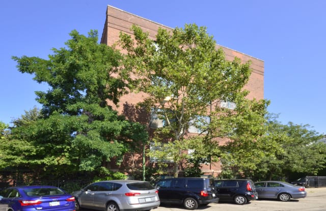 4745 North RAVENSWOOD Avenue - 4745 North Ravenswood Avenue, Chicago, IL 60640
