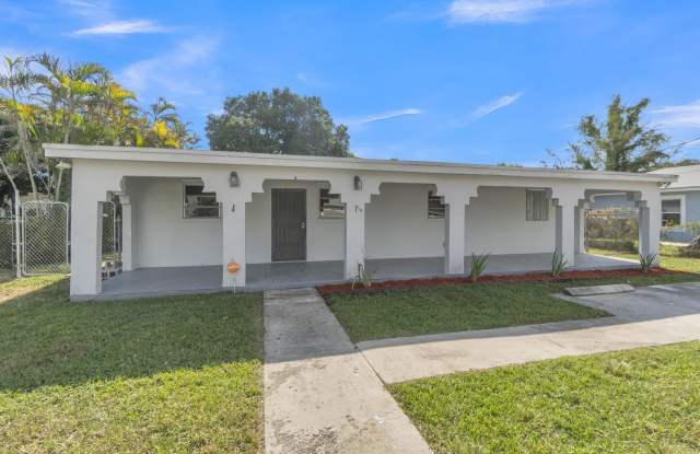 10220 Southwest 178th Street photos photos