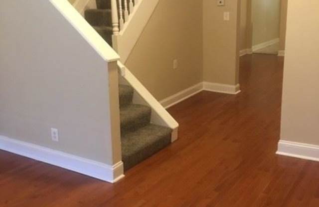 659 Dumbarton Ave - 659 Dumbarton Avenue, Baltimore, MD 21218