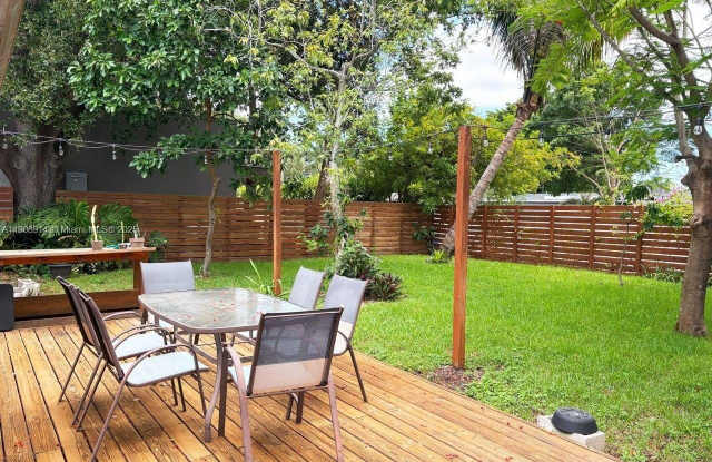 3330 Liberty St photos photos 3330 Liberty St photos photos