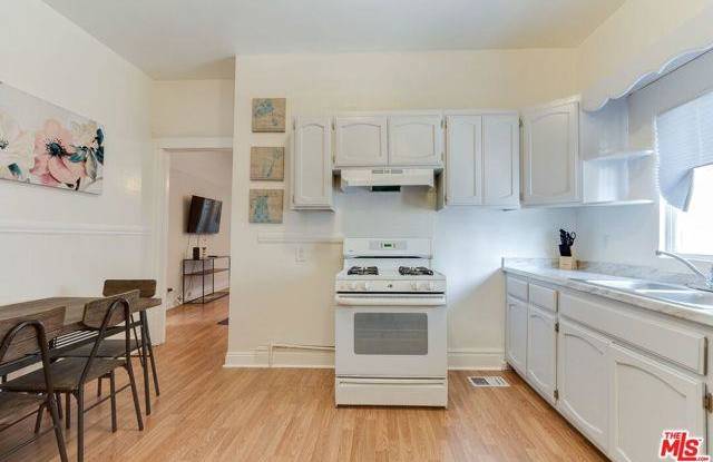 1228 Fedora Street photos photos