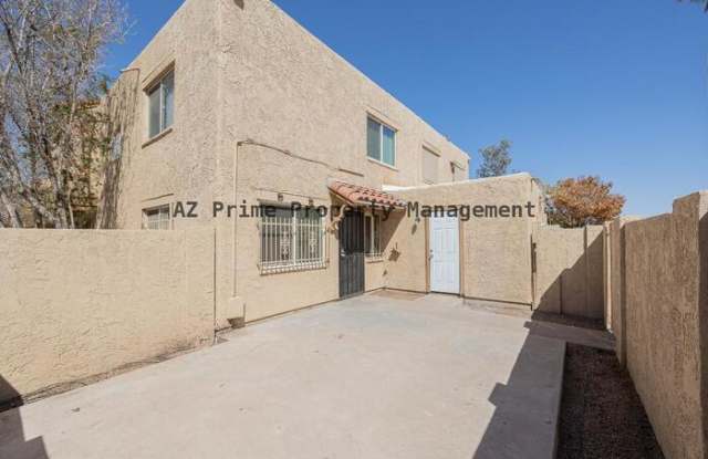 4638 East Southgate Avenue - 4638 East Southgate Avenue, Phoenix, AZ 85040 4638 East Southgate Avenue - 4638 East Southgate Avenue, Phoenix, AZ 85040