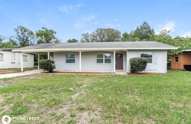 5913 Wolf Road - 5913 Wolf Road, Pine Hills, FL 32808