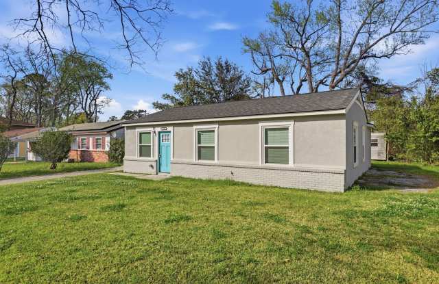 Newly Renovated Home in Westside Savannah Gallery 4