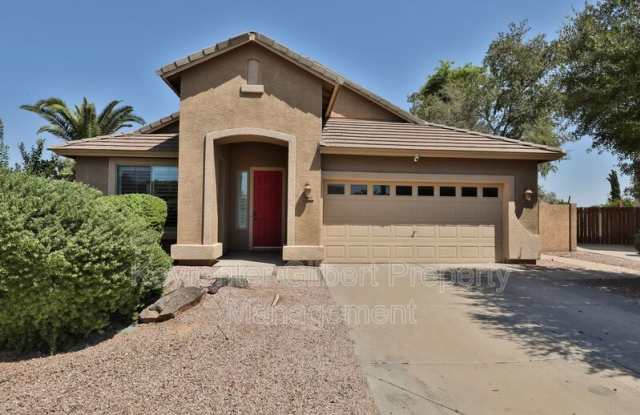3752 E Morning Star LN - 3752 East Morning Star Lane, Gilbert, AZ 85298