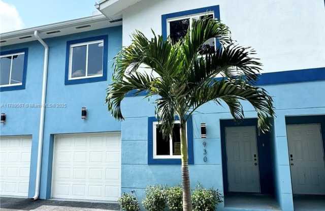 928 NW 2nd St - 928 Northwest 2nd Street, Fort Lauderdale, FL 33311 928 NW 2nd St - 928 Northwest 2nd Street, Fort Lauderdale, FL 33311