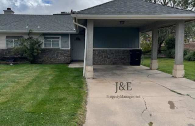 3 Bedroom 2 Bathroom Duplex Gallery 3