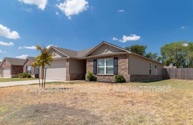 1301 Travertine Place Gallery 2