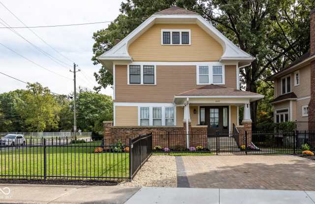 1457 Fairfield Avenue photos photos