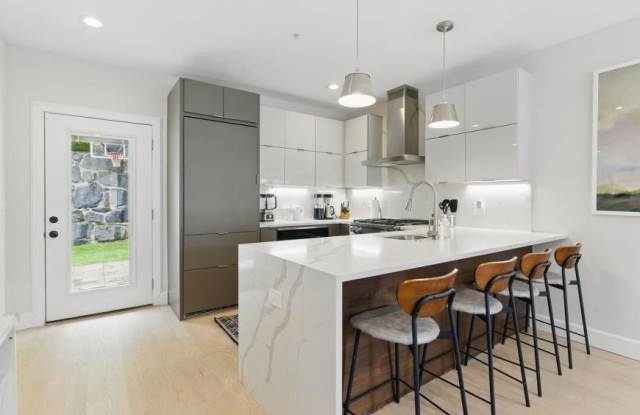 54 Robey St. photos photos