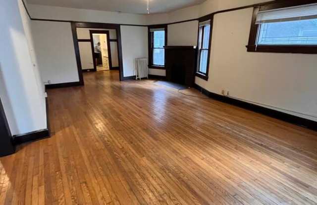 115 E Gorham - Unit 1 photos photos