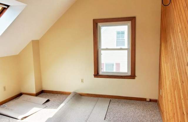75 Faxon Gallery 3