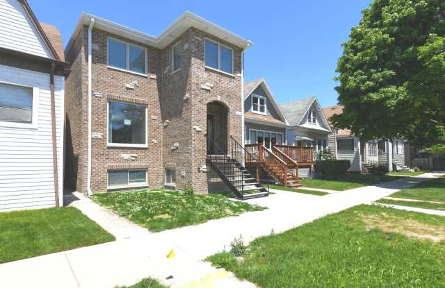 4738 West Byron Street - 4738 West Byron Street, Chicago, IL 60641