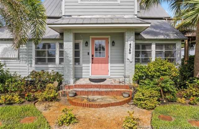 4360 NE Indian River Drive Gallery 4
