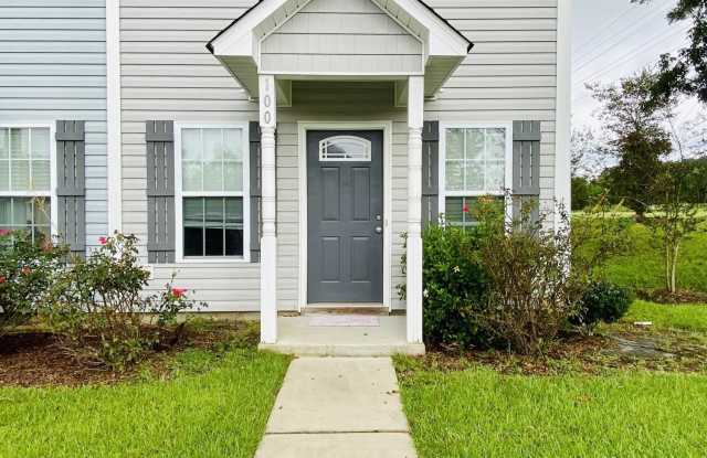 100 Parrot Landing Drive photos photos