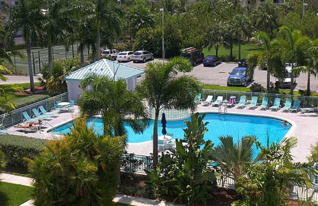 Convenient Condo with Pool! photos photos