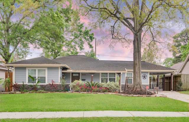 1323 Gardenia Drive Gallery 2