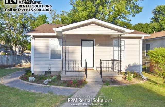 501 S Highland Avenue - 501 South Highland Avenue, Murfreesboro, TN 37130