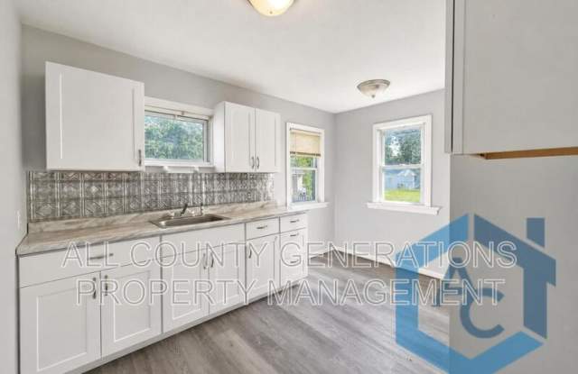 4377 Ingleside Rd Gallery 2