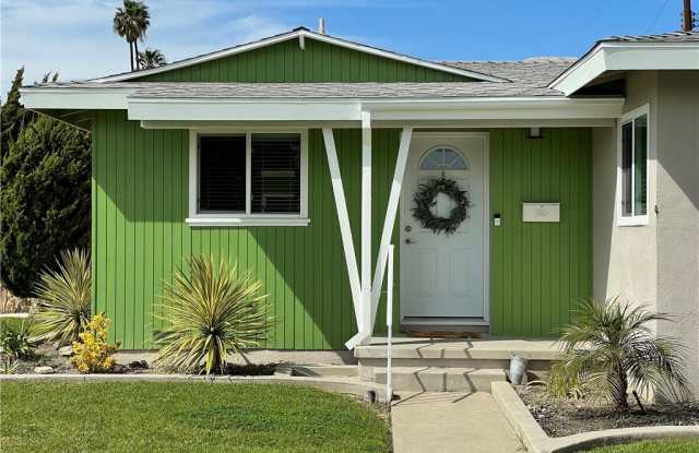 2873 W Bridgeport Avenue Gallery 2