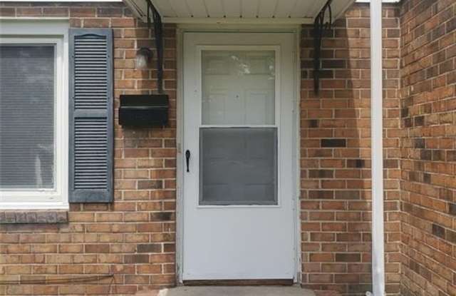 233 Edison Avenue photos photos
