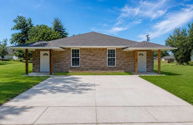 Modern 3-Bedroom Duplex | Spacious & Comfortable Living photos photos