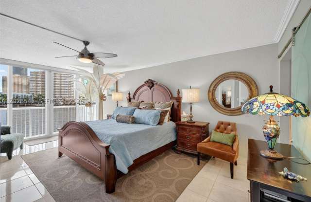 121 Golden Isles Dr photos photos