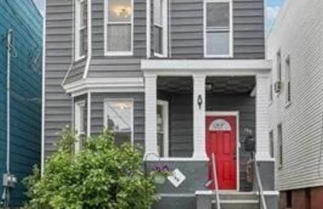 196 CLENDENNY AVE photos photos