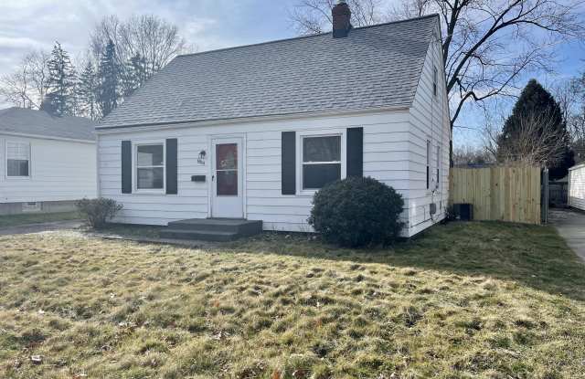 804 Manitou Avenue - 804 Manitou Avenue, Akron, OH 44305