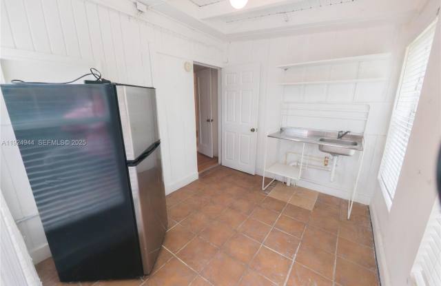 5893 SW 26th St - 5893 Southwest 26th Street, Coral Terrace, FL 33155 5893 SW 26th St - 5893 Southwest 26th Street, Coral Terrace, FL 33155